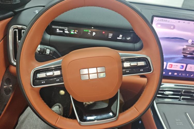 Used Geely Galaxy M9 2025 Model 210km Four-Wheel-Drive Leading Edition Steering Wheel