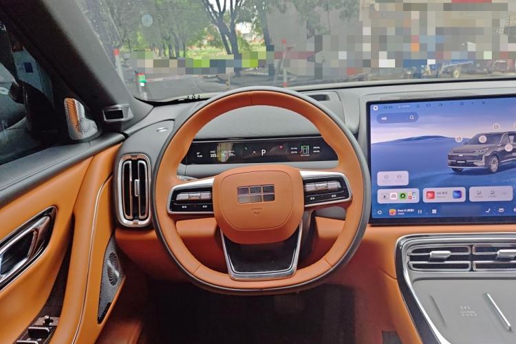 Used Geely Galaxy M9 2025 Model 230km Two-Wheel-Drive Exploration Edition Steering Wheel