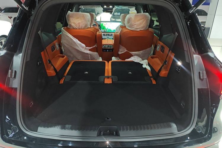 Used Geely Galaxy M9 2025 Model 210km Four-Wheel-Drive Leading Edition Trunk