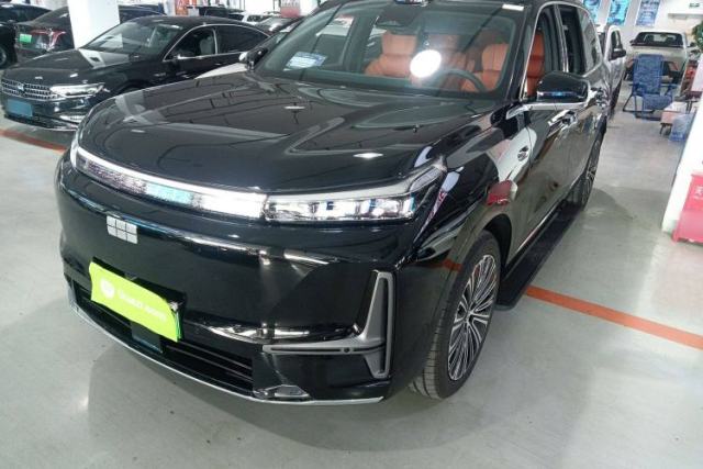 Used Geely Galaxy M9 2025 Model 210km Four-Wheel-Drive Leading Edition
