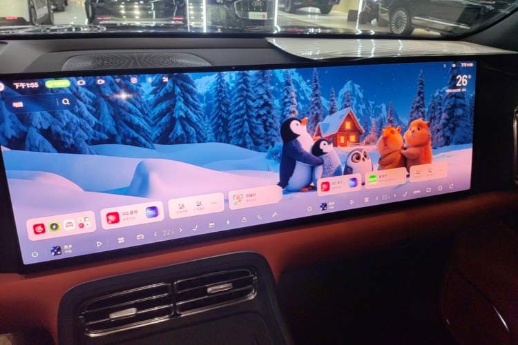 Used Geely Galaxy M9 2025 Model 210km Four-Wheel-Drive Leading Edition Audio And AC Panel