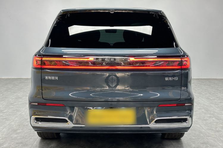 Used Geely Galaxy M9 2025 Model 210km Four-Wheel-Drive Leading Edition Exterior 6