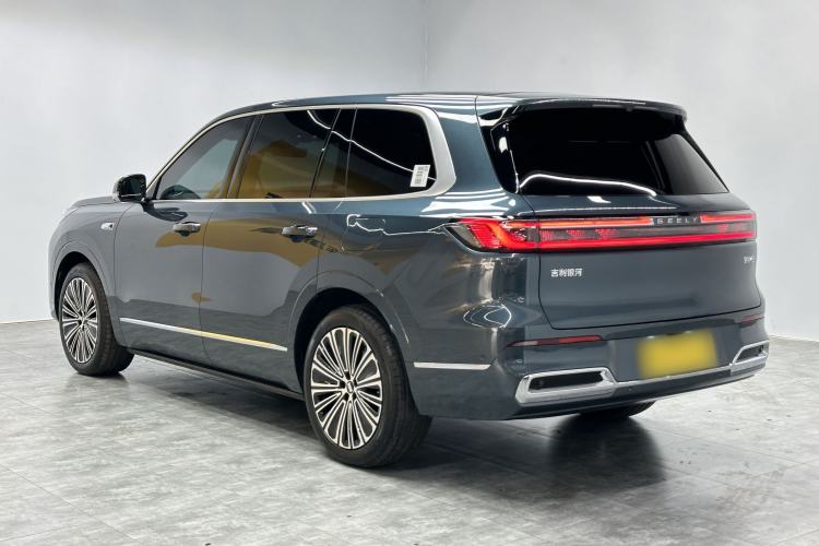 Used Geely Galaxy M9 2025 Model 210km Four-Wheel-Drive Leading Edition Exterior 7