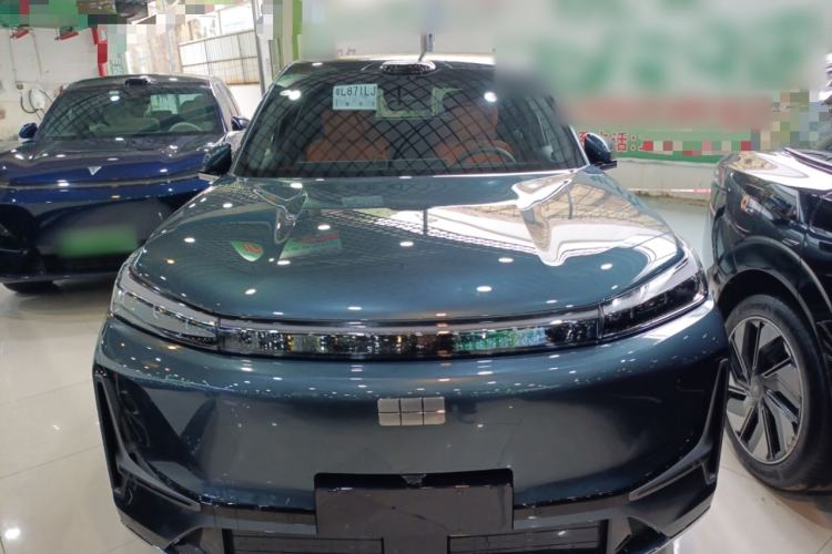 Used Geely Galaxy M9 2025 Model 230km Two-Wheel-Drive Exploration Edition Front