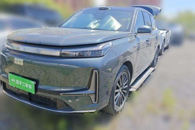 Used Geely Galaxy M9 2025 Model 210km Four-Wheel-Drive Leading Edition