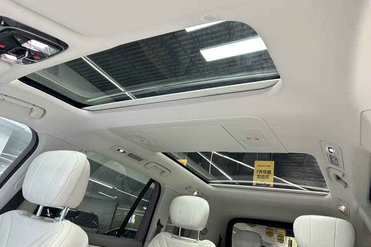Used Geely Galaxy M9 2025 Model 210km Four-Wheel-Drive Leading Edition Headliner
