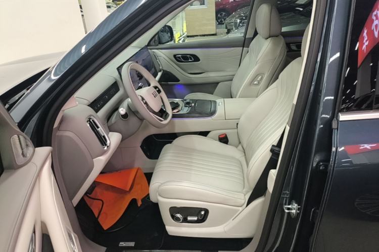 Used Geely Galaxy M9 2025 Model 210km Four-Wheel-Drive Leading Edition Left Front Seat