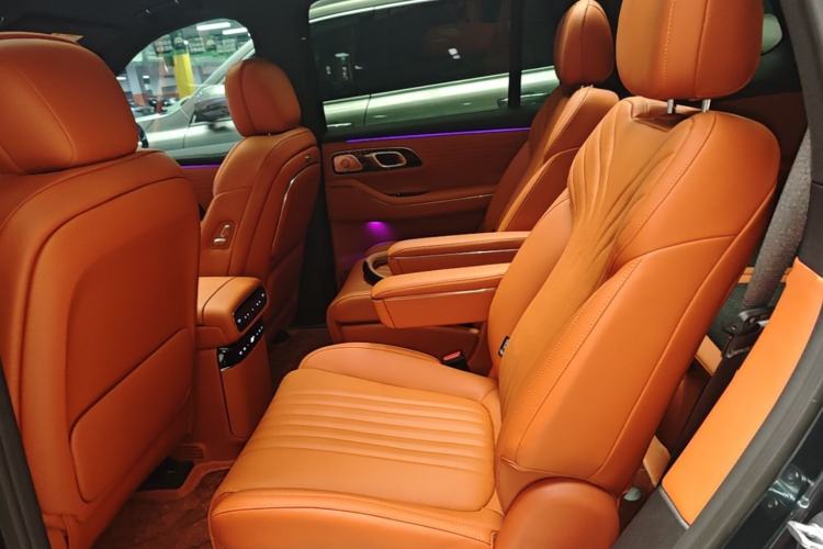 Used Geely Galaxy M9 2025 Model 210km Four-Wheel-Drive Leading Edition Left Rear Seat