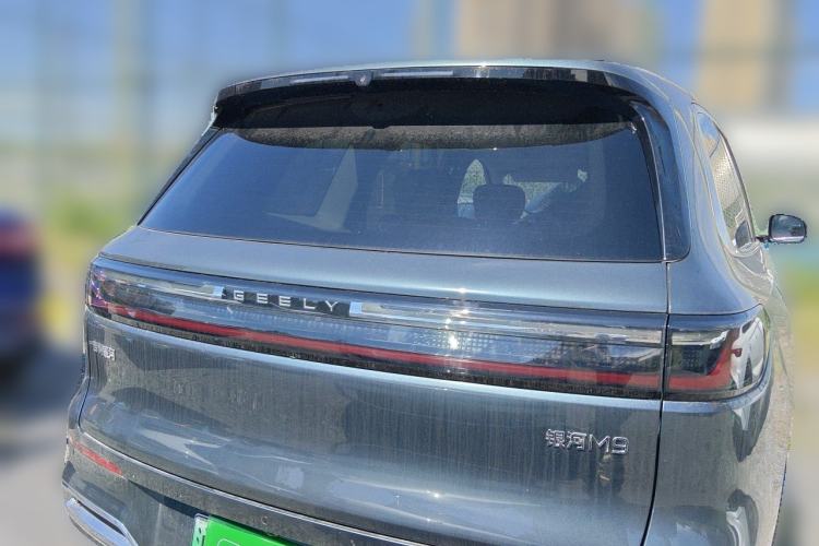 Used Geely Galaxy M9 2025 Model 210km Four-Wheel-Drive Leading Edition Rear