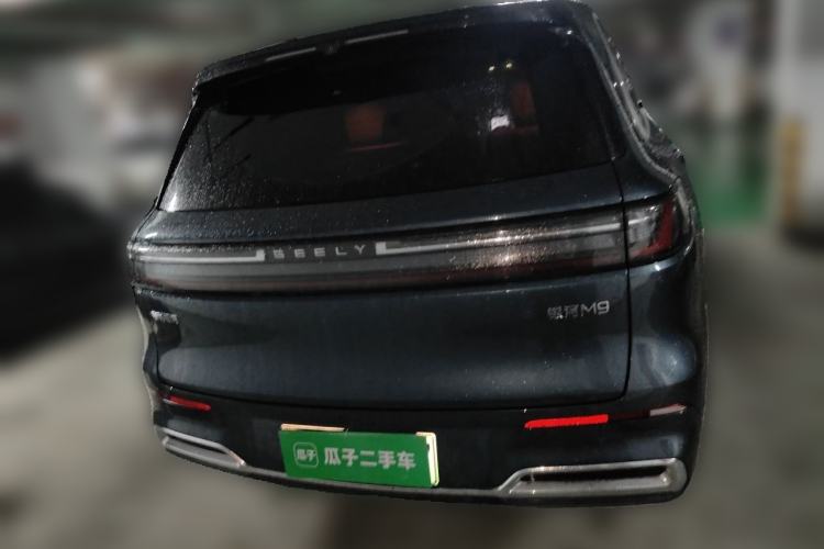 Used Geely Galaxy M9 2025 Model 230km Two-Wheel-Drive Exploration Edition Rear