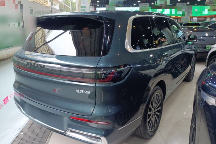 Used Geely Galaxy M9 2025 Model 230km Two-Wheel-Drive Exploration Edition Rear Right 45 Deg