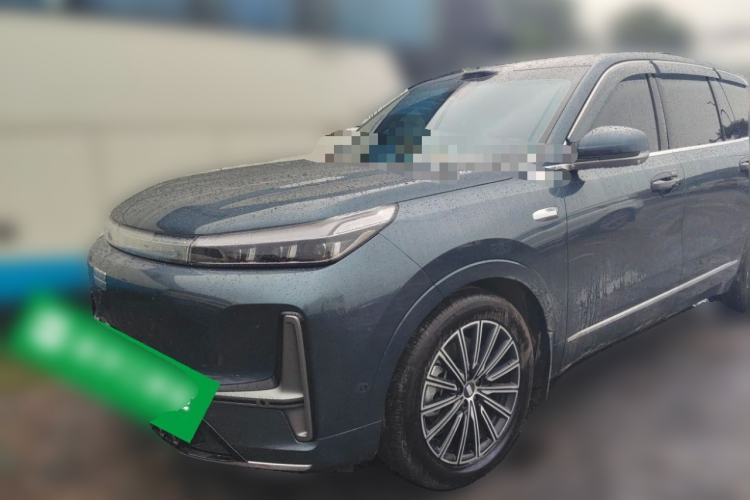 Geely Galaxy M9 2025 Model 230km Two-Wheel-Drive Exploration Edition