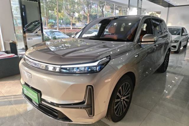 Used Geely Galaxy M9 2025 Model 230km Two-Wheel-Drive Exploration Edition