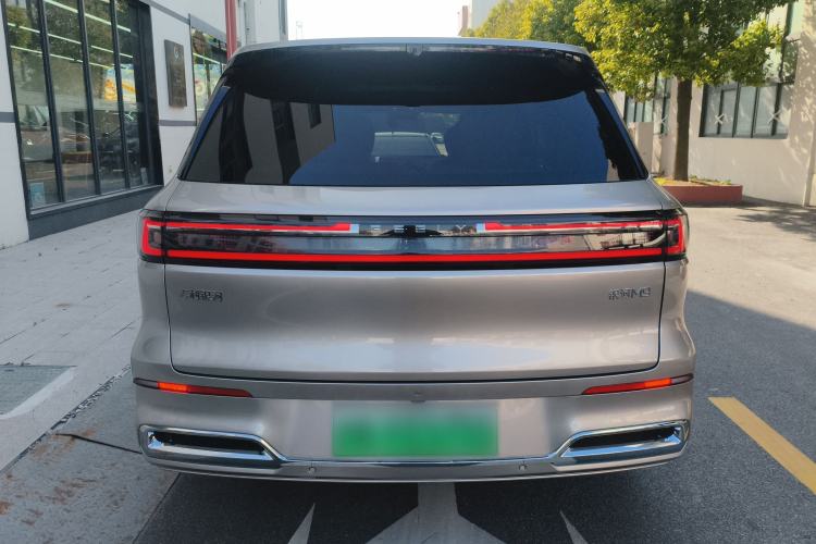 Used Geely Galaxy M9 2025 Model 230km Two-Wheel-Drive Exploration Edition Rear