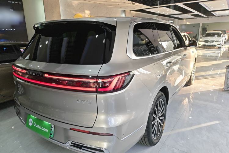 Used Geely Galaxy M9 2025 Model 230km Two-Wheel-Drive Exploration Edition Rear Right 45 Deg