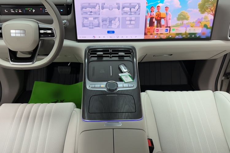 Used Geely Galaxy M9 2025 Model 230km Two-Wheel-Drive Exploration Edition Gear Lever