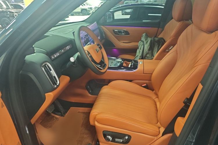 Used Geely Galaxy M9 2025 Model 210km Four-Wheel-Drive Leading Edition Left Front Seat