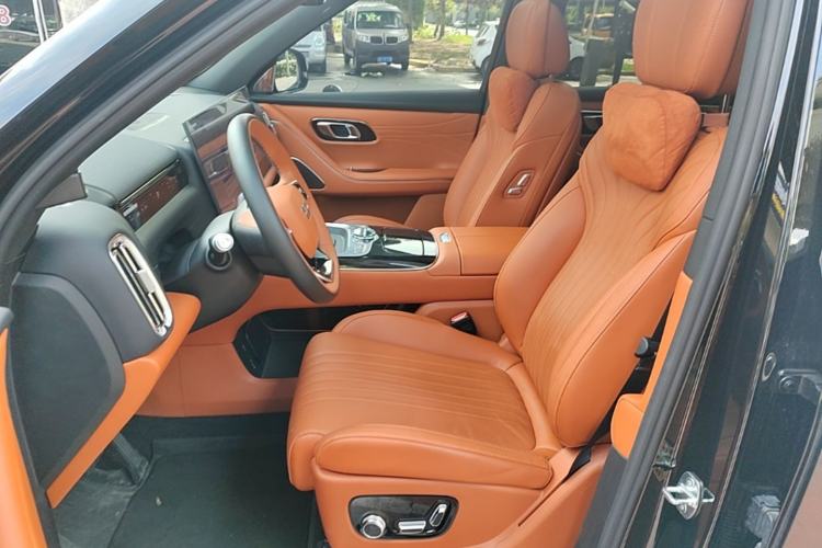 Used Geely Galaxy M9 2025 Model 210km Four-Wheel-Drive Leading Edition Left Front Seat
