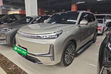Used Geely Galaxy M9 2025 Model 210km Four-Wheel-Drive Leading Edition