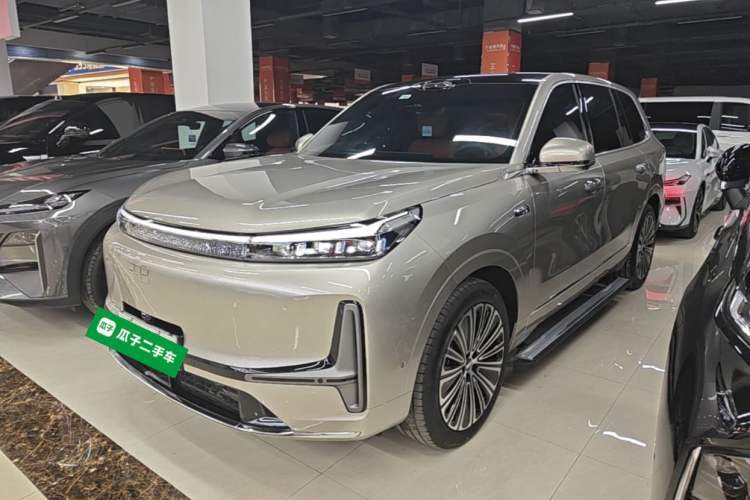 Used Geely Galaxy M9 2025 Model 210km Four-Wheel-Drive Leading Edition Guazi used car, China used car export, Used car for sale, Used cars, Cheapest cars for sale