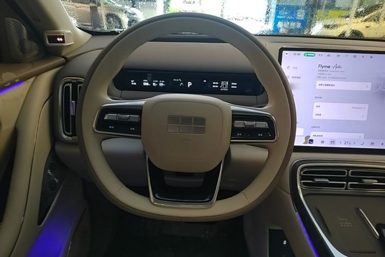 Used Geely Galaxy M9 2025 Model 230km Two-Wheel-Drive Exploration Edition Steering Wheel