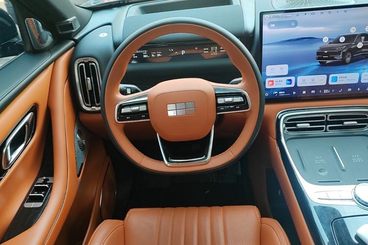 Used Geely Galaxy M9 2025 Model 210km Four-Wheel-Drive Leading Edition Steering Wheel