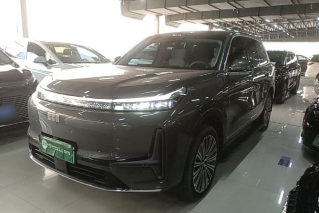 Used Geely Galaxy M9 2025 Model 210km Four-Wheel-Drive Leading Edition