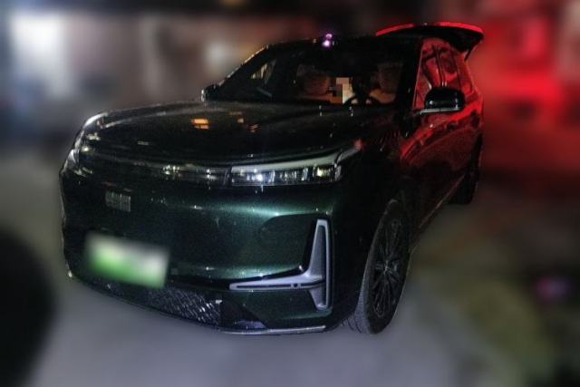 Ojetý Geely Galaxy M9 2025 Model 230km Two-Wheel-Drive Exploration Edition