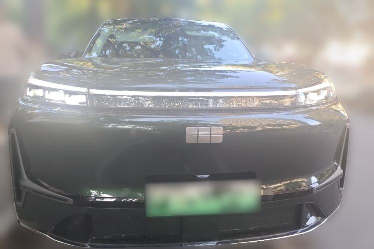 Used Geely Galaxy M9 2025 Model 210km Four-Wheel-Drive Leading Edition Front