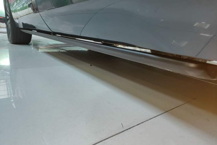 Used Geely Galaxy M9 2025 Model 230km Two-Wheel-Drive Exploration Edition Left Side Sill