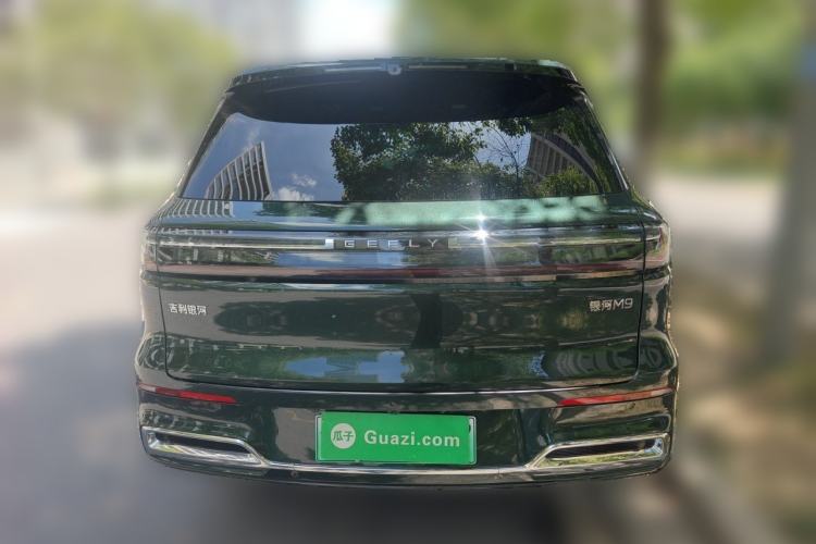 Used Geely Galaxy M9 2025 Model 210km Four-Wheel-Drive Leading Edition Rear