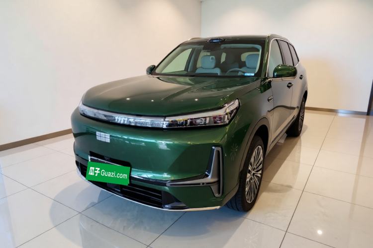 Geely Galaxy M9 2025 Model 210km Four-Wheel-Drive Leading Edition