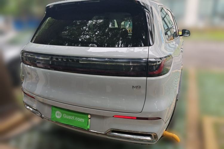 Used Geely Galaxy M9 2025 Model 230km Two-Wheel-Drive Exploration Edition Rear