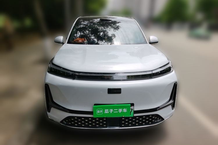 Used Geely Galaxy M9 2025 Model 210km Four-Wheel-Drive Leading Edition Front