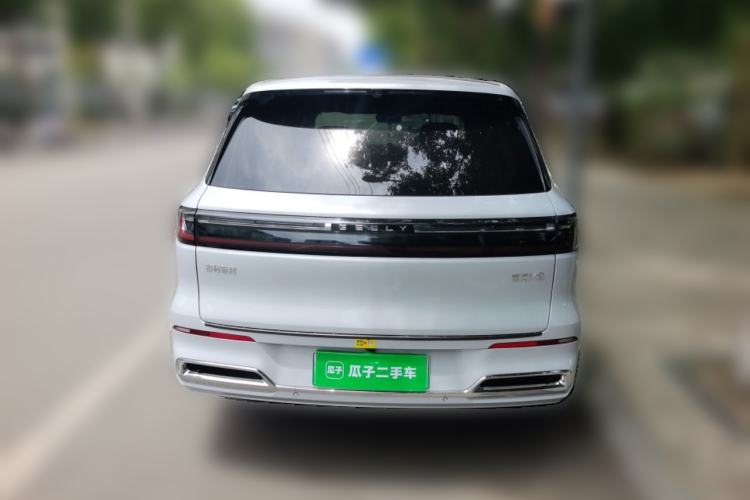 Used Geely Galaxy M9 2025 Model 210km Four-Wheel-Drive Leading Edition Rear