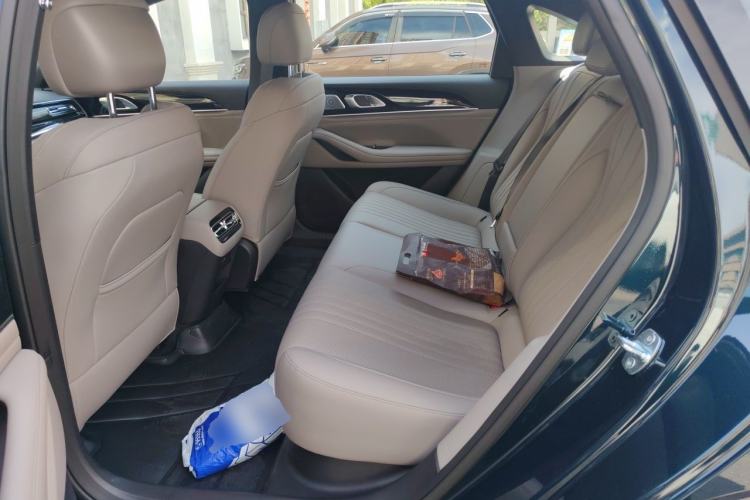Used Geely Galaxy Starlight 7 2026 220km Four-Wheel-Drive Exploration+ Edition Left Rear Seat