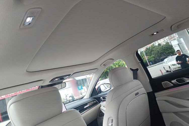 Used Geely Galaxy Starlight 7 2026 Model 220km Four-Wheel-Drive Starlight Edition Headliner