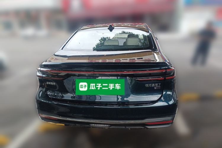 Used Geely Galaxy Starlight 7 2026 Model 220km Four-Wheel-Drive Starlight Edition Rear