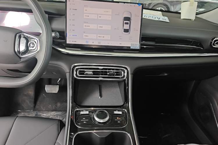 Used Geely Galaxy Stellar 6 2026 Model 125km Long-range Edition Audio And AC Panel