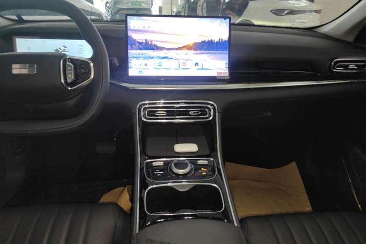 Used Geely Galaxy Stellar 6 2026 Model 60km Exploration Edition Audio And AC Panel