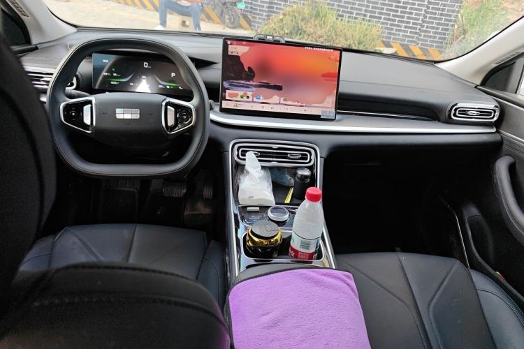 Used Geely Galaxy Stellar 6 2026 Model 60km Sailing Edition Center Console
