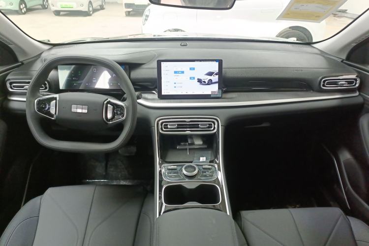 Used Geely Galaxy Stellar 6 2026 Model 125km Free-Style Edition Center Console