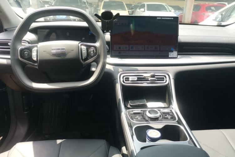 Used Geely Galaxy Stellar 6 2026 Model 60km Sailing Edition Center Console