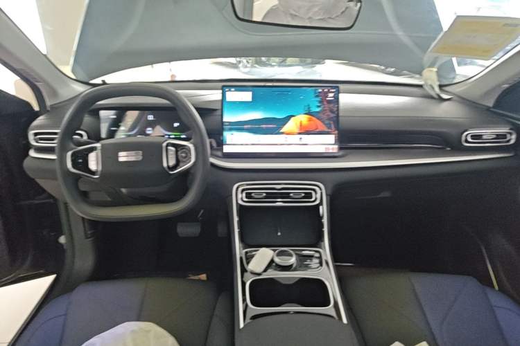 Used Geely Galaxy Stellar 6 2026 Model 60km Sailing Edition Center Console