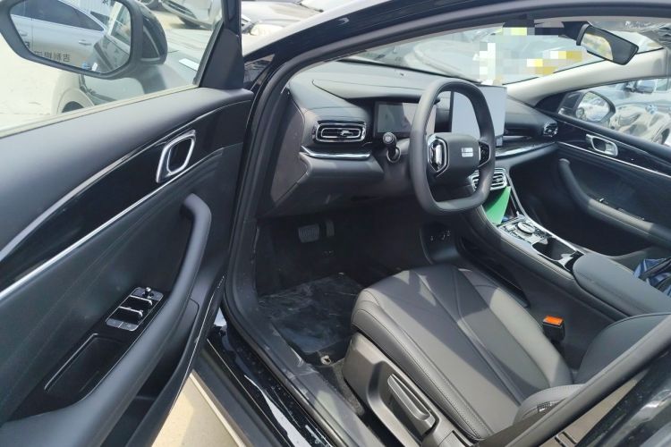 Used Geely Galaxy Stellar 6 2026 Model 125km Long-range Edition Driver Seat