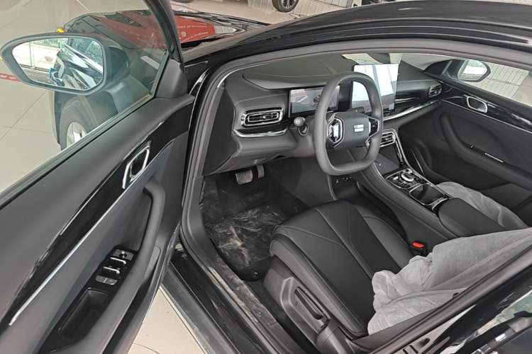Used Geely Galaxy Stellar 6 2026 Model 125km Long-range Edition Driver Seat