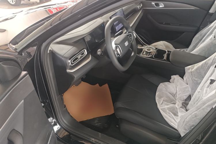 Used Geely Galaxy Stellar 6 2026 Model 60km Free-Style Edition Driver Seat