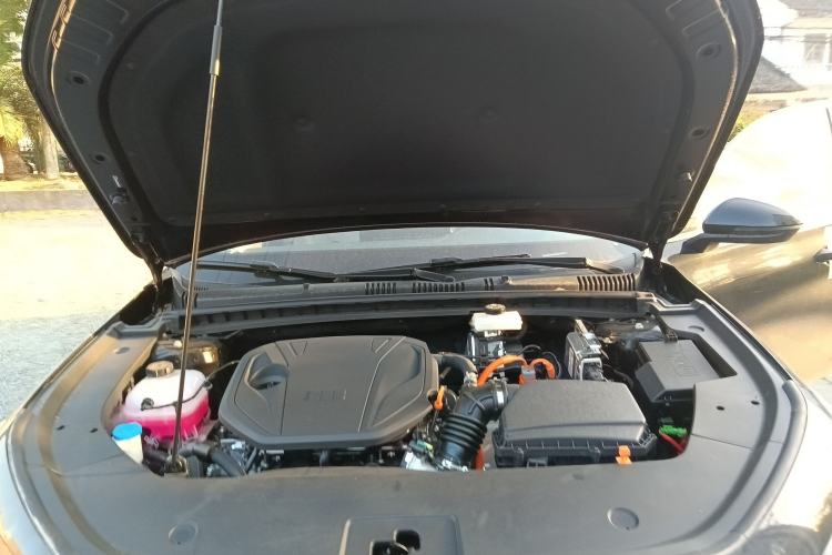 Used Geely Galaxy Stellar 6 2026 Model 125km Long-range Edition Engine Bay
