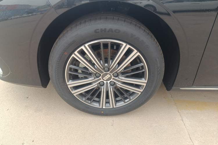 Used Geely Galaxy Stellar 6 2026 Model 125km Exploration+ Edition Exterior 4