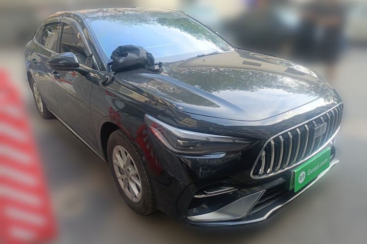 Used Geely Galaxy Stellar 6 2026 Model 125km Long-range Edition Front Right 45 Deg